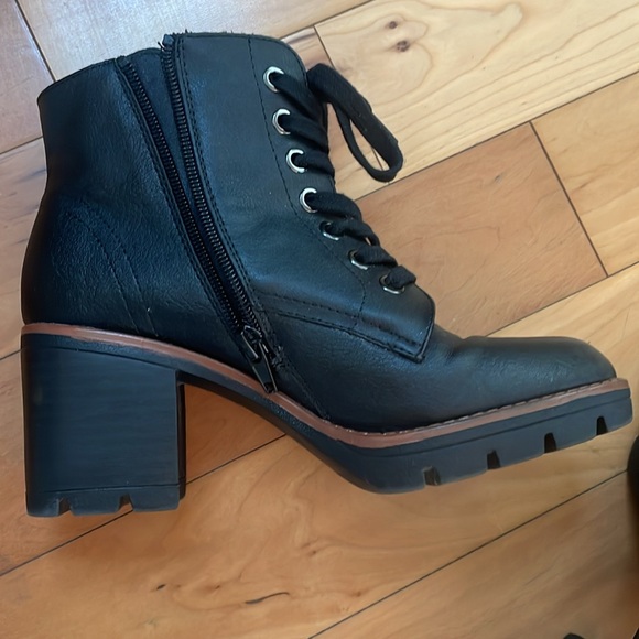 Naturalizer black boots - Picture 9 of 9